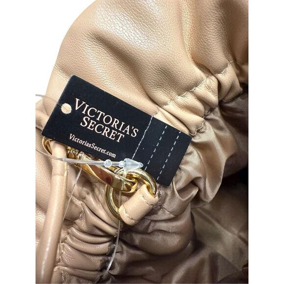 Victoria’s Secret Bare Cinched Top Carryall Bucket Bag Beige NEW - Picture 4 of 5